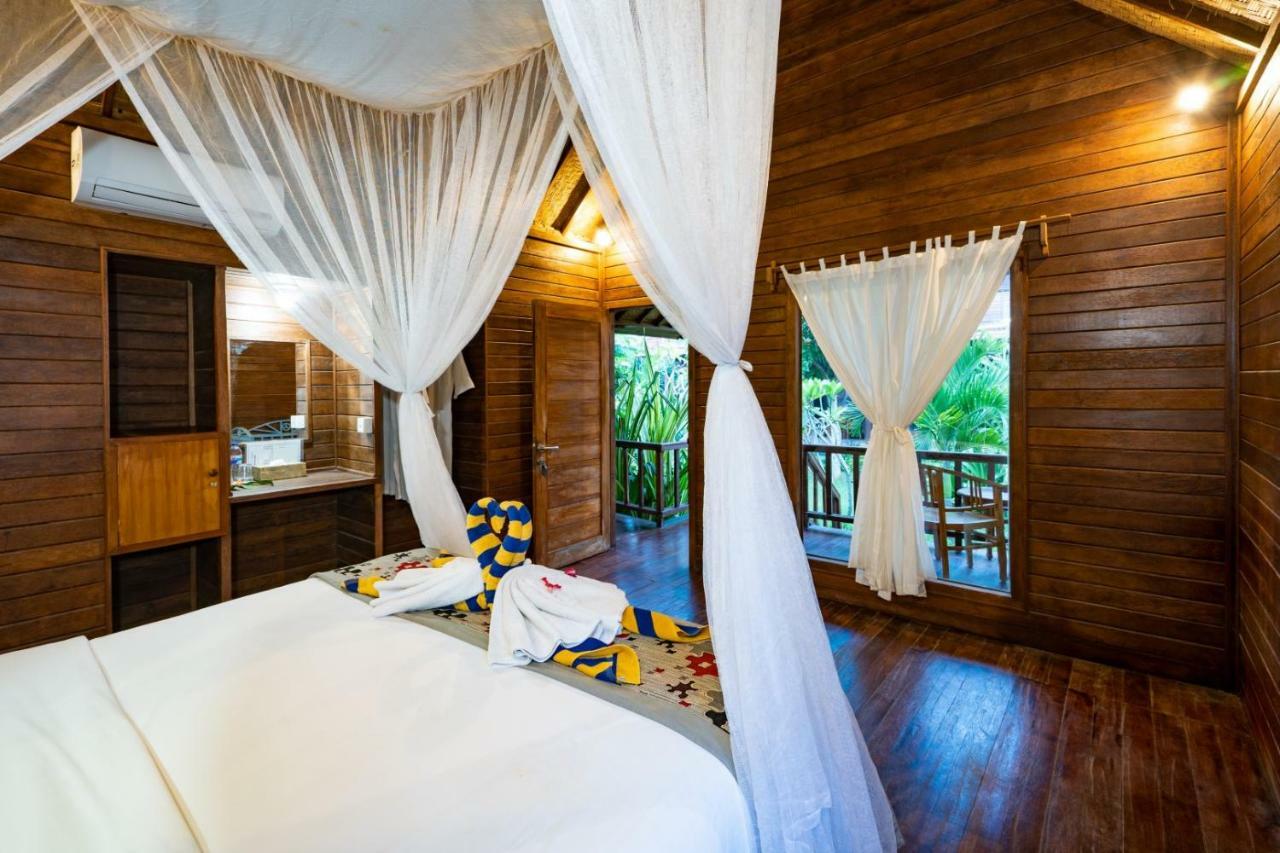 Dream Beach Inn Lembongan Exterior foto